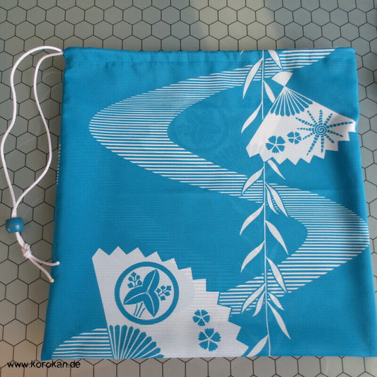 kleine Zugbeuteltasche aus Yukata Kimono Synthetik,  Unikat, Selbstgenäht