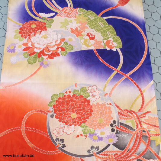 Araihari Kimono Seidendamast - klassische japanische Muster