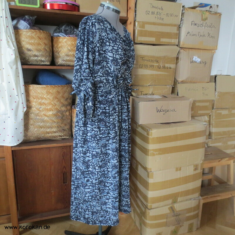 Zero Waste Kleid Bingata Batik Chirimen Crepe Seide