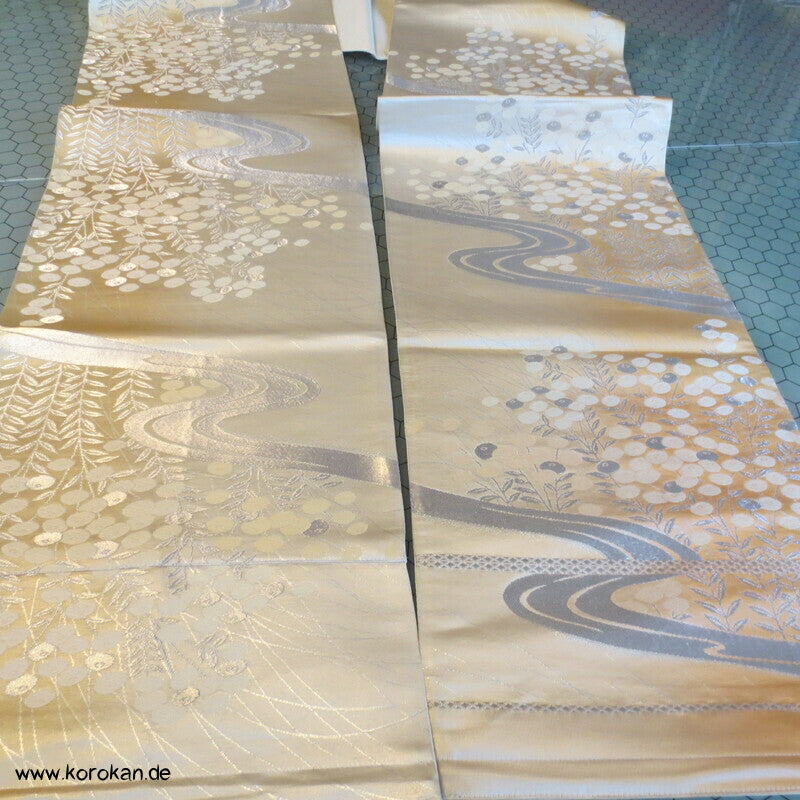 Upcycling Seidenbrokat Vorhangschal aus Fukuro Obi