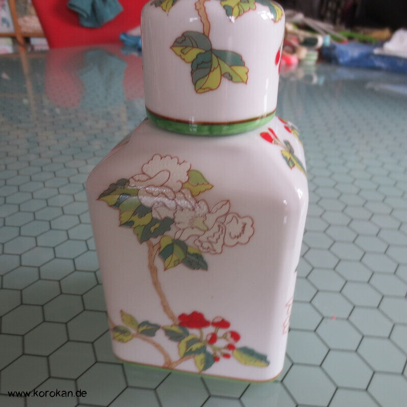 rechteckige Porzellan Sake Flasche mit Deckel, Päoniendekor