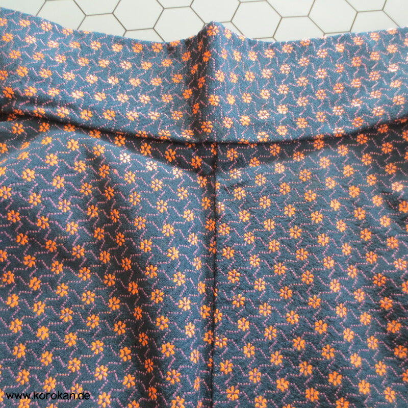 Lacktupfenblüten Triskelen Seidencrepe Haori - Jacke, mit Himo