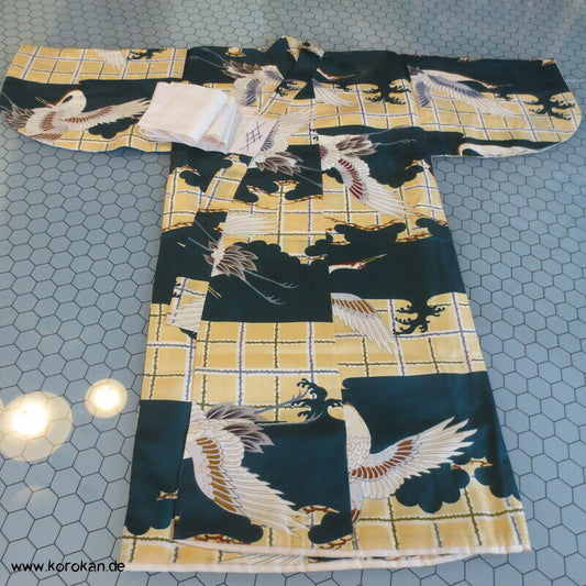 antiker Tauf Kimono für kleine Jungen, Kraniche