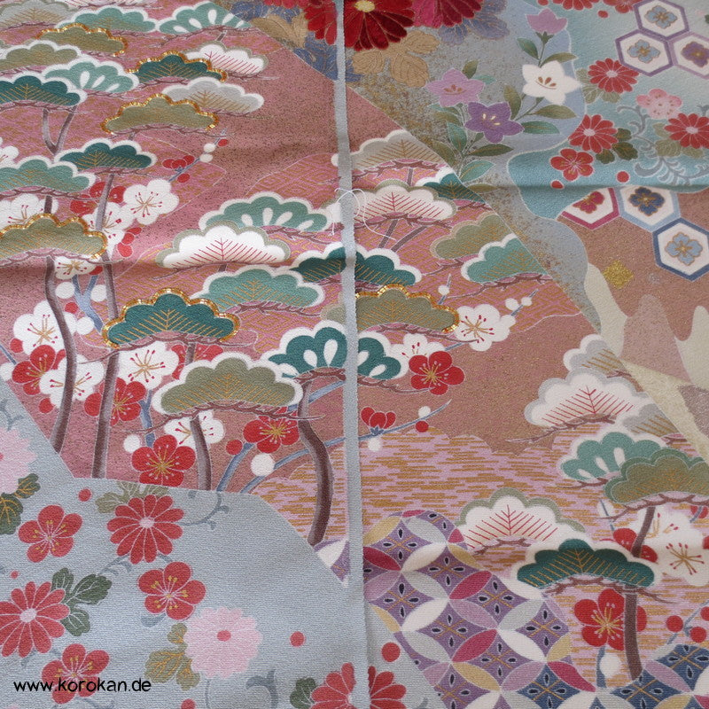 Blütenwirbel Araihari Furisode bahnenübergreifend