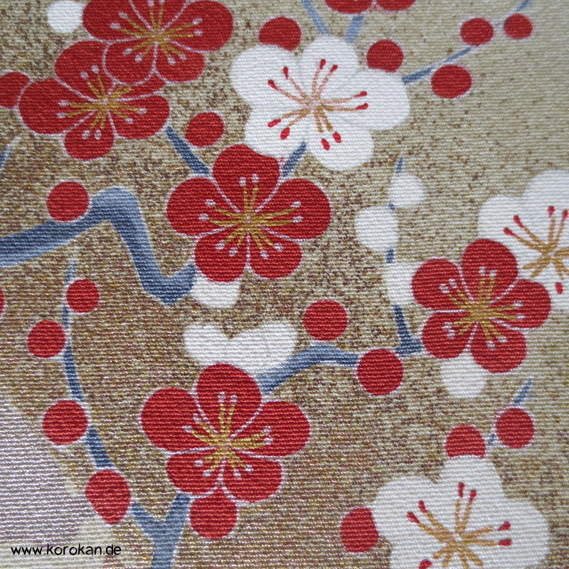 Blütenwirbel Araihari Furisode bahnenübergreifend