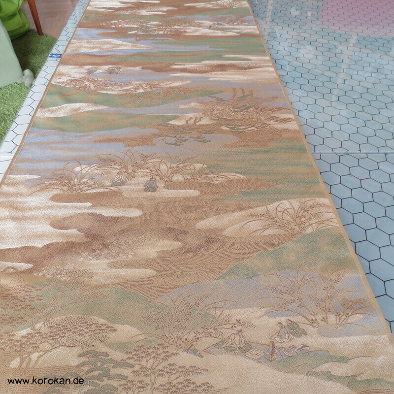 Szene aus alter Zeit Kimono Seidenjacquard