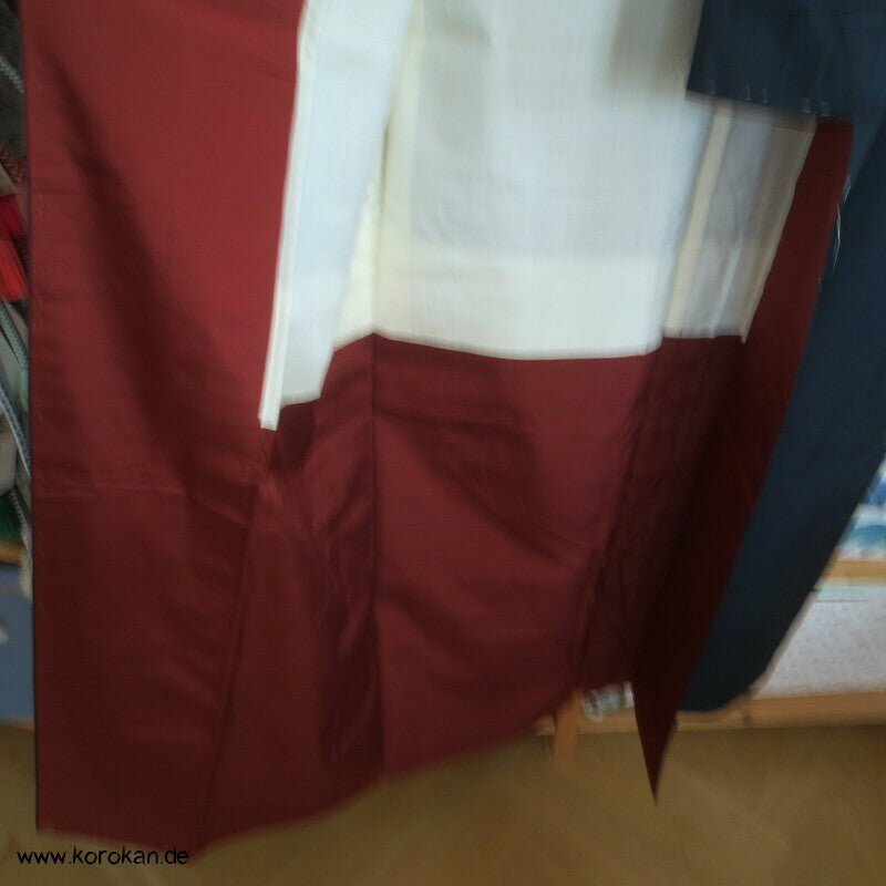 Tsumugi Seiden Kimono, schlicht blau