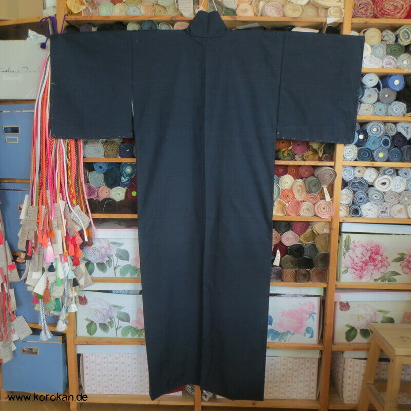 Tsumugi Seiden Kimono, schlicht blau
