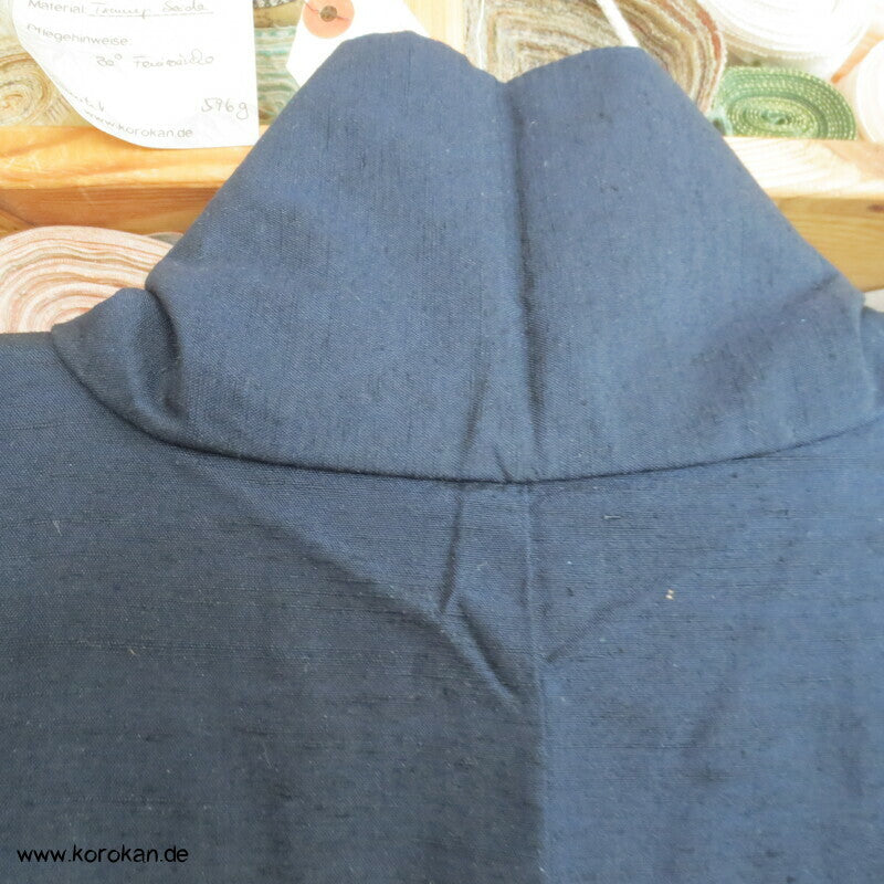 Tsumugi Seiden Kimono, schlicht blau