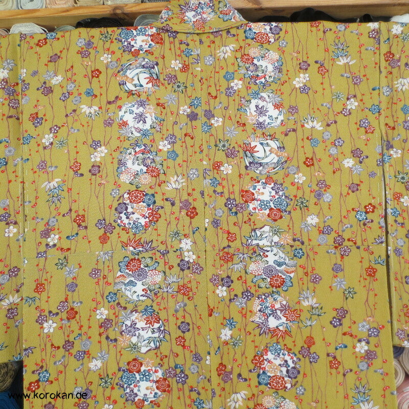 Vier Jahreszeiten Blumenrondelle Komon Kimono