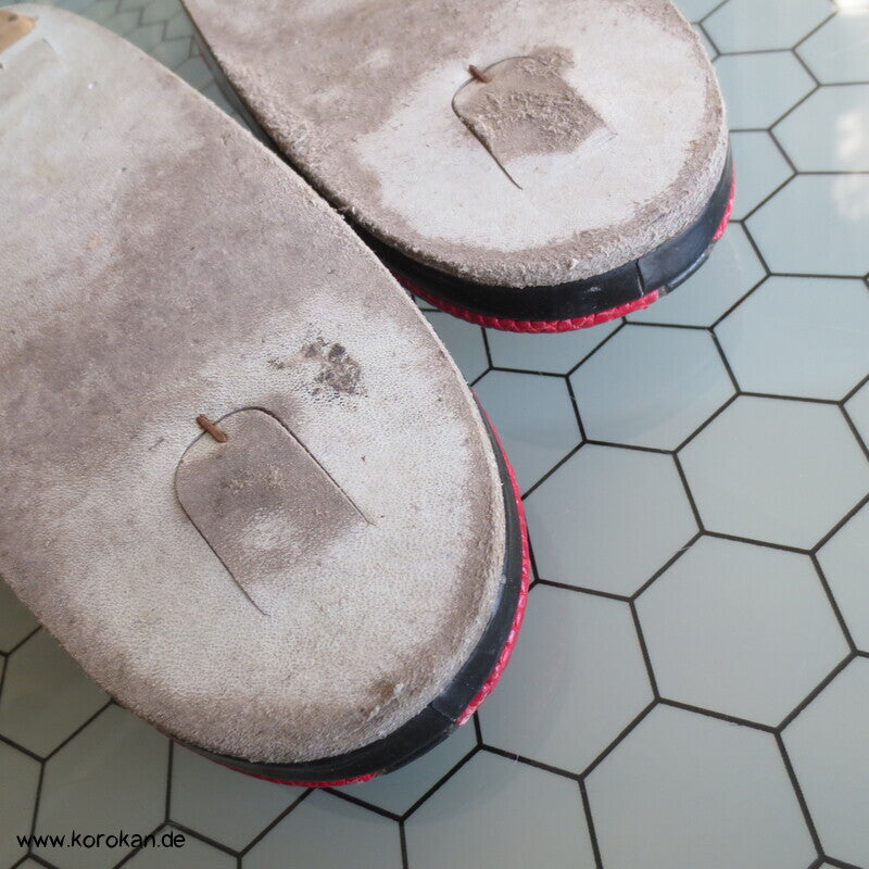 japanische Zori Zehensteg Sandalen, Schlangenleder Patchwork