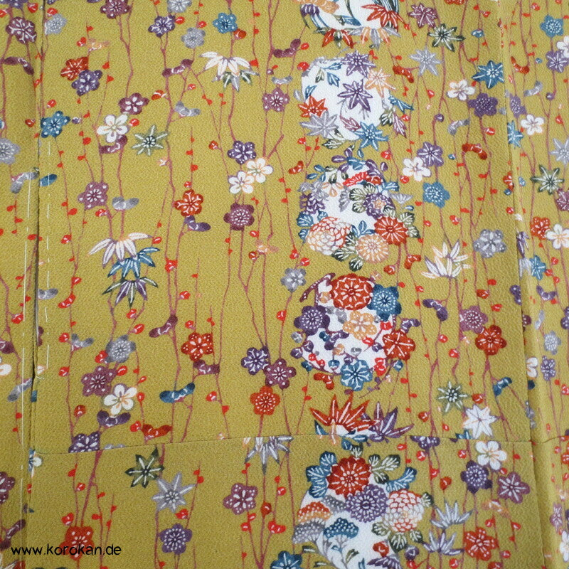 Vier Jahreszeiten Blumenrondelle Komon Kimono
