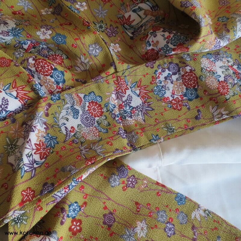 Vier Jahreszeiten Blumenrondelle Komon Kimono