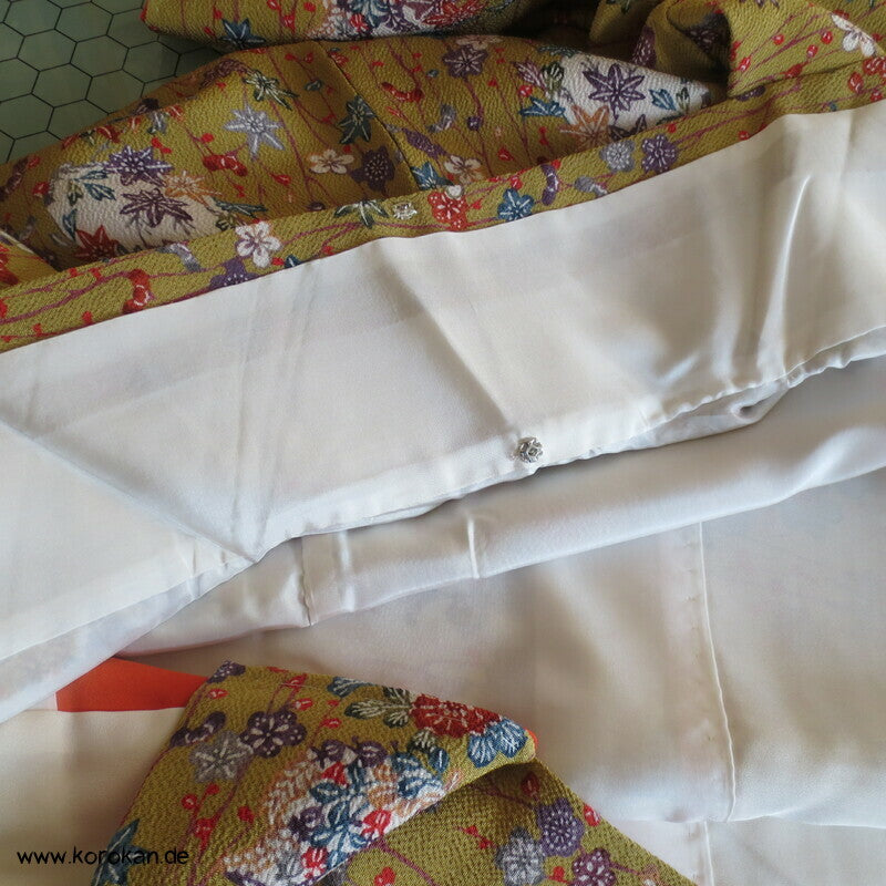 Vier Jahreszeiten Blumenrondelle Komon Kimono