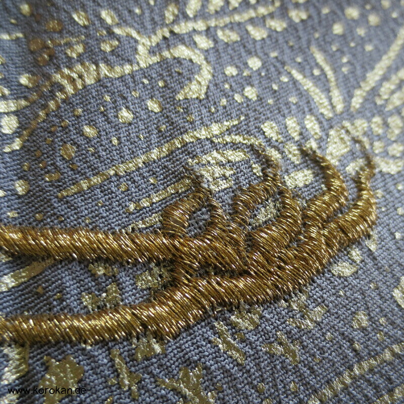 Tomesode, Kranichstickerei Golddruck, Seidencrepe Karieba
