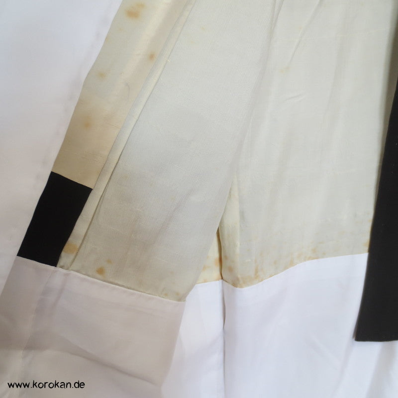 Kraniche, bestickt in Gold und Silber Tomesode Seiden Kimono