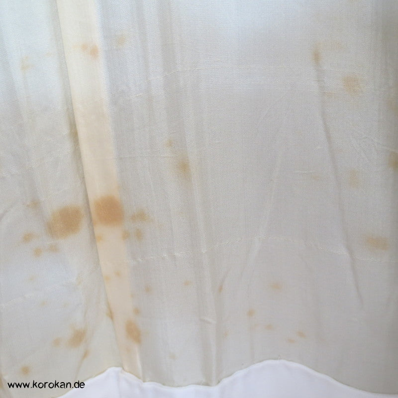 Kraniche, bestickt in Gold und Silber Tomesode Seiden Kimono
