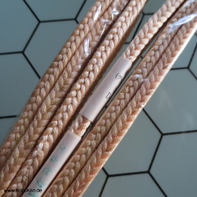 sandbeiger uni Obijime, Seide