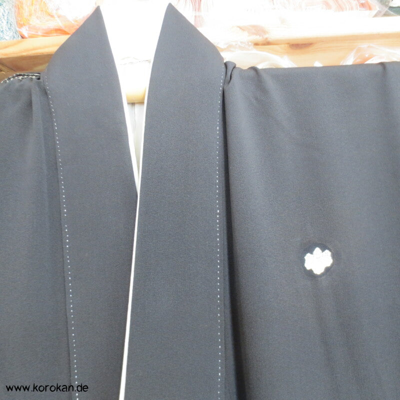 Sakura Zweige, grüner Ahorn Tomesode Seiden Kimono