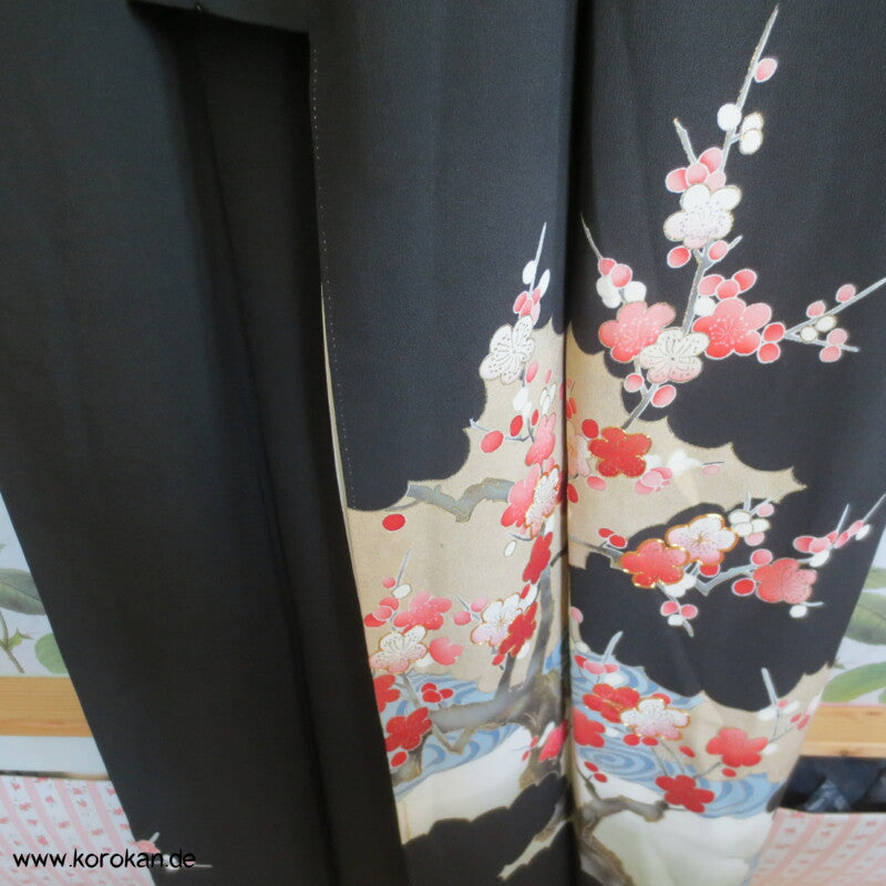 Sakura Zweige, grüner Ahorn Tomesode Seiden Kimono