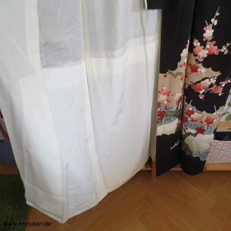 Sakura Zweige, grüner Ahorn Tomesode Seiden Kimono