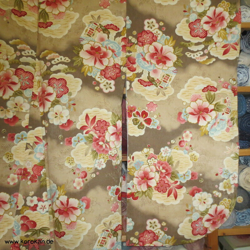 japanischer samtiger Synthetik Velour Chu Furisode Kimono, Hausmantel