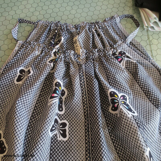 Hochsommer / Strand Kleid aus Yukata Baumwolle, Schmetterlinge, Gr. L