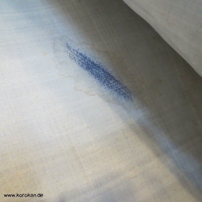 gestreifter Tsumugi Seiden Crepe Kimono