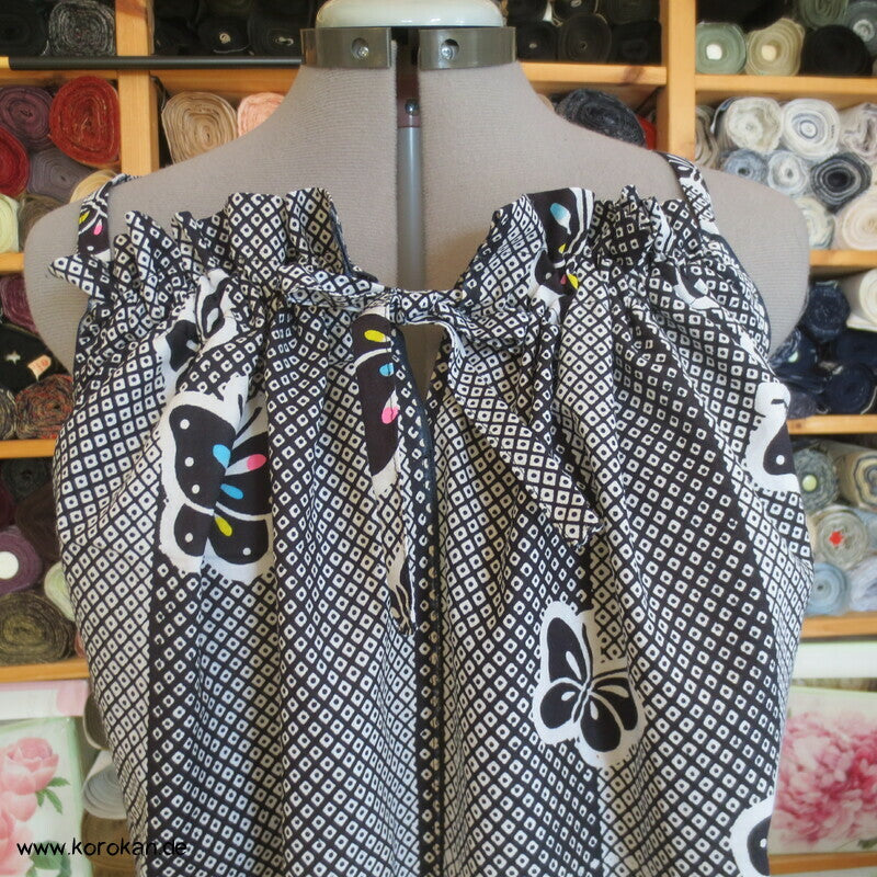 Hochsommer / Strand Kleid aus Yukata Baumwolle, Schmetterlinge, Gr. S