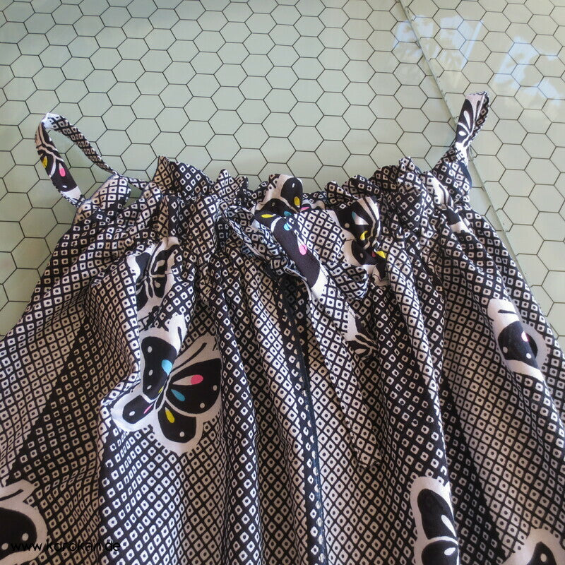 Hochsommer / Strand Kleid aus Yukata Baumwolle, Schmetterlinge, Gr. S