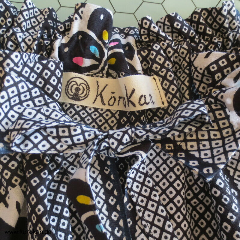 Hochsommer / Strand Kleid aus Yukata Baumwolle, Schmetterlinge, Gr. S