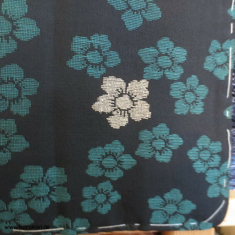 türkise Blüten auf schwarz Komon Kimono, Organza Jacquard