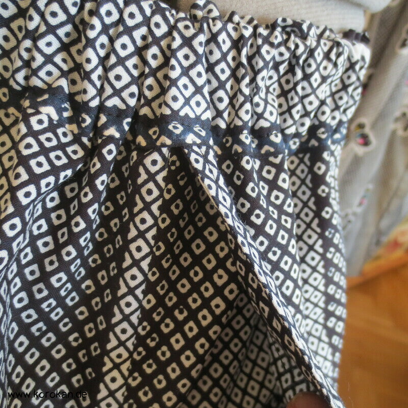 Hochsommer / Strand Shorts aus Yukata Baumwolle, Schmetterlinge, Gr. L