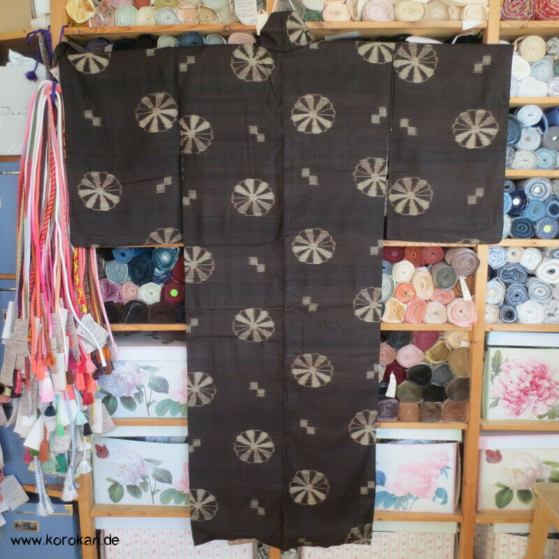 Tsumugi Seiden Kasuri Chrysanthemen, antik