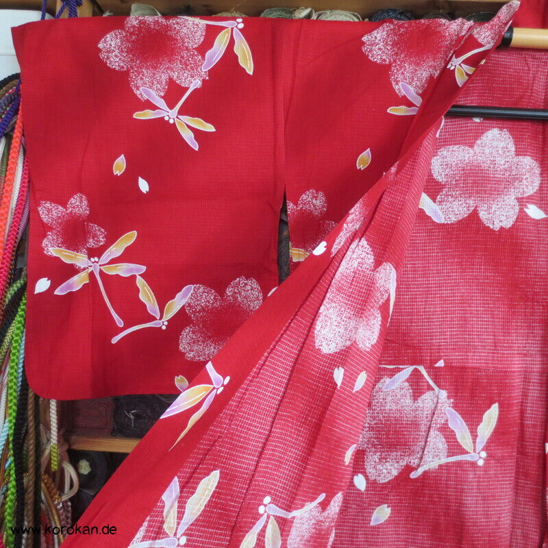 Yukata, reine Baumwolle, Tombo auf rot rosa