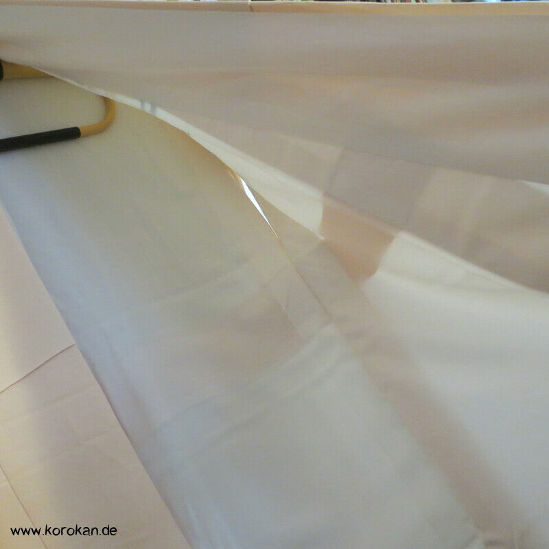 Rangiku Chrysantheme Homongi Kimono, blassrosa