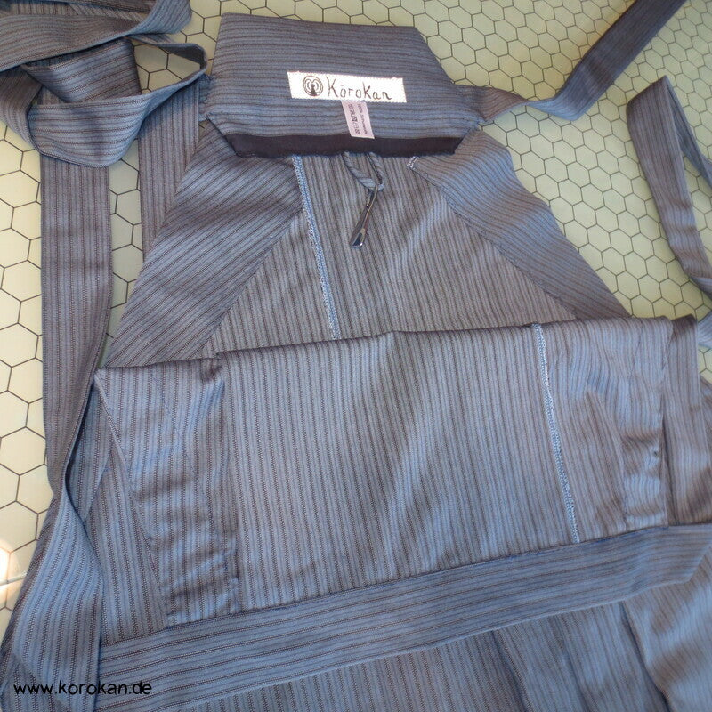 klassische Hakama  - Umanori Hosentyp - neu  - gestreifte Cool Wool