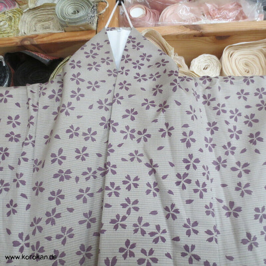 Sakura Blüten auf grau Tsumugi Yamatpo Kimono