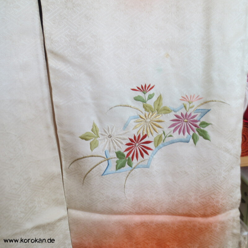 Sonnenaufgang, 4 Jahreszeiten Stickereien Furisode Seiden Kimono