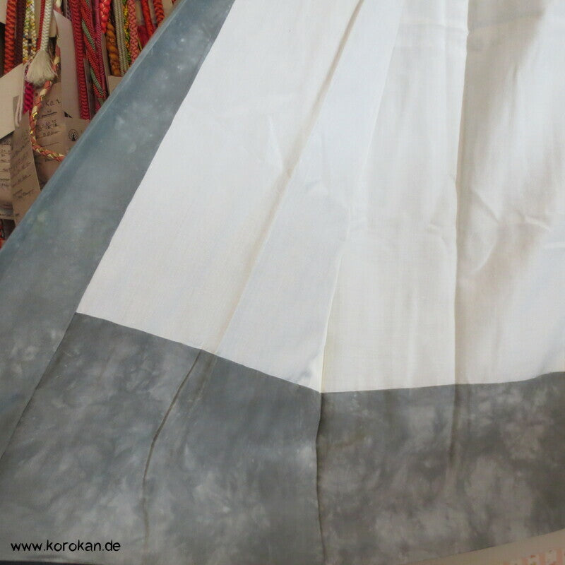 Spatzen im Korb Seidenmalerei Juban Kimono
