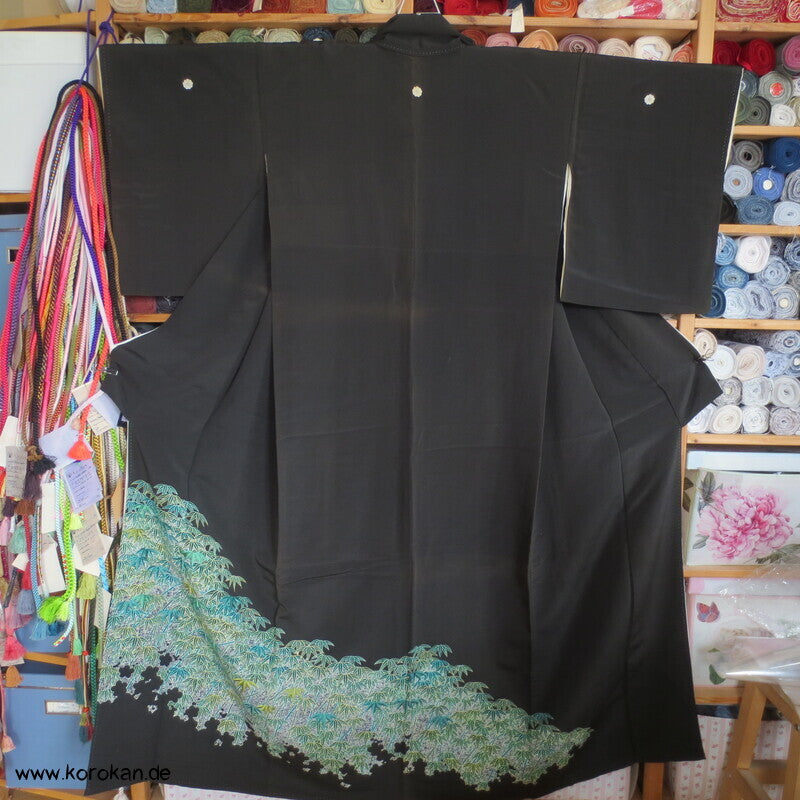 blaugrüner Bambuswald bestickter Tomesode Kimono