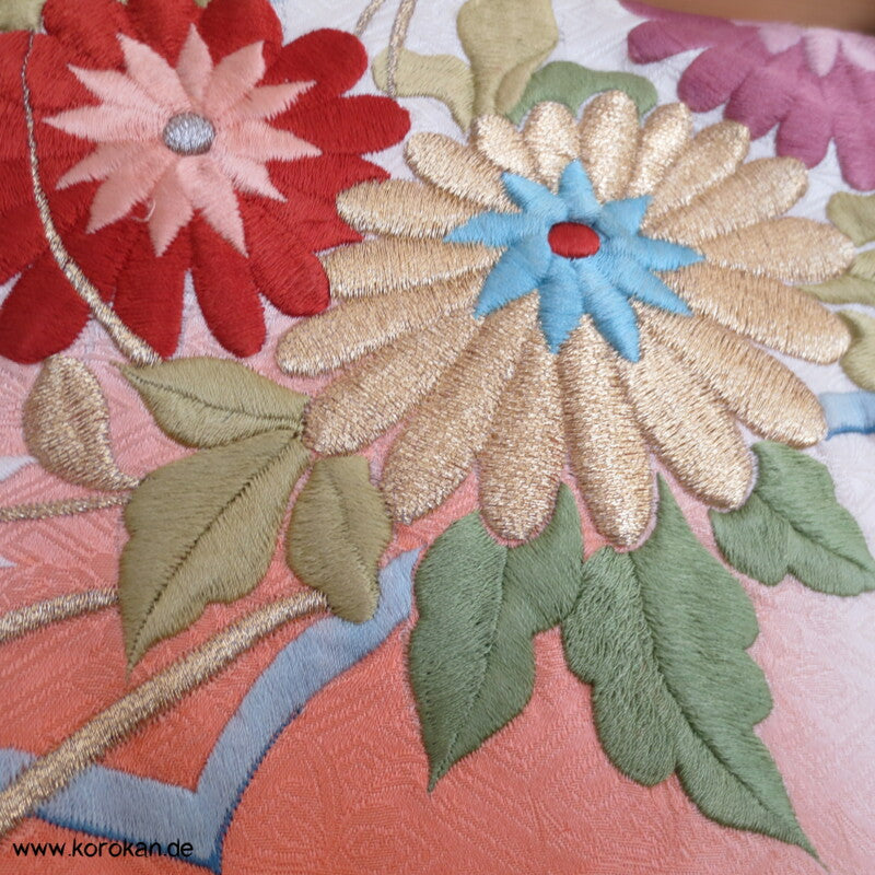 Sonnenaufgang, 4 Jahreszeiten Stickereien Furisode Seiden Kimono