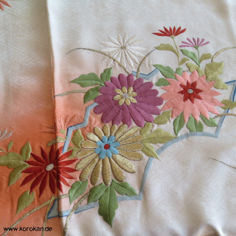 Sonnenaufgang, 4 Jahreszeiten Stickereien Furisode Seiden Kimono