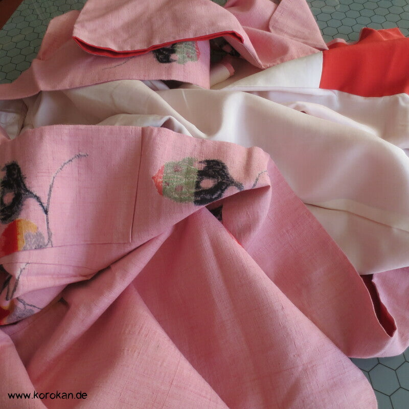 Tsumugi Seide Kasuri Tachibana Blüten in rosa