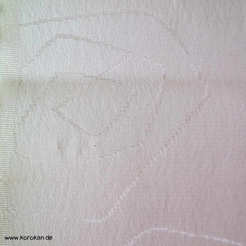 stilisierte Rose vor Bokashi Juban Kimono Futterstoff