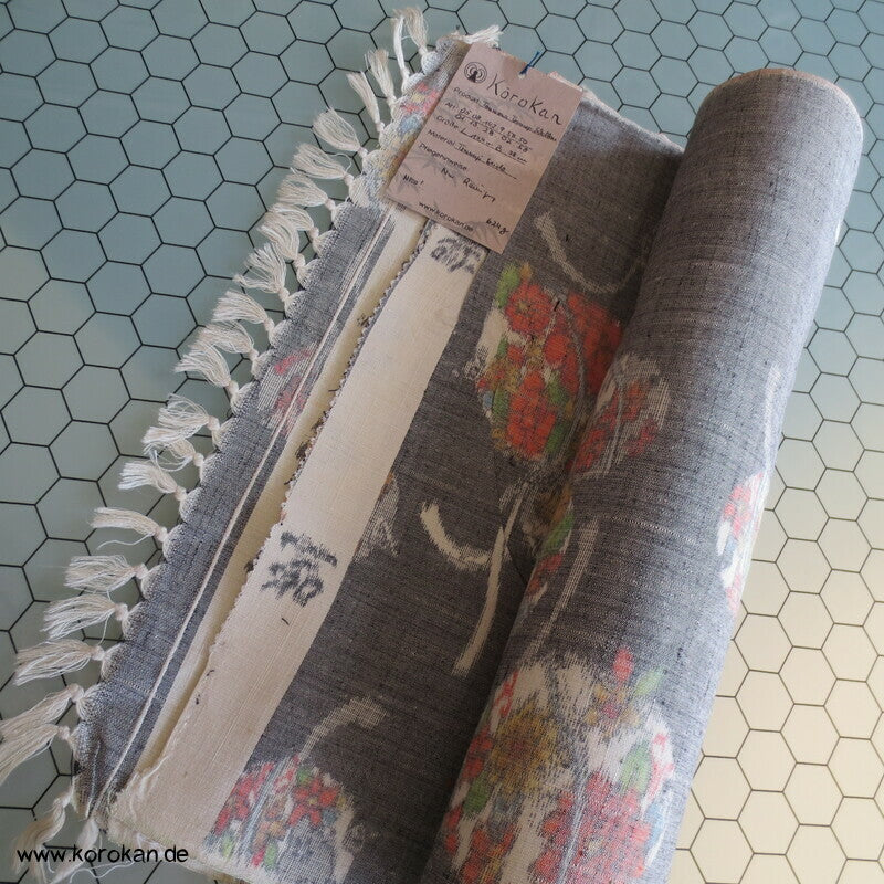 Schellen, Blüten Kasuri Tsumugi Kimono Seide