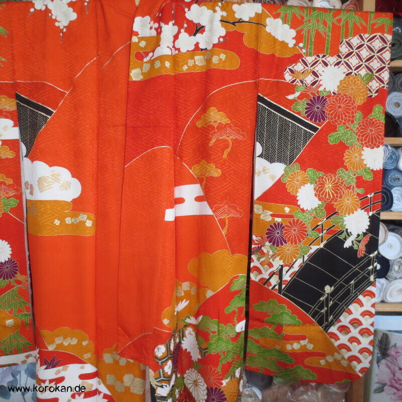 Furisode Kimono japanischer Golddruck - und stickerei Seidendamast Himmelsbrücken