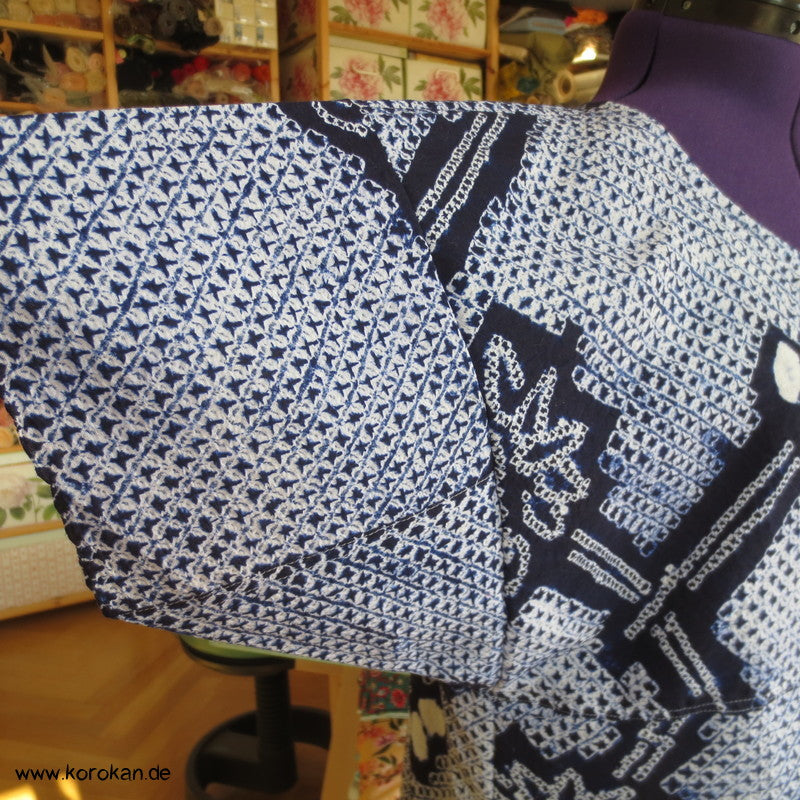 Arimatsu Shibori Kimono Baumwolle Zero Waste Kosode Sommerkleid