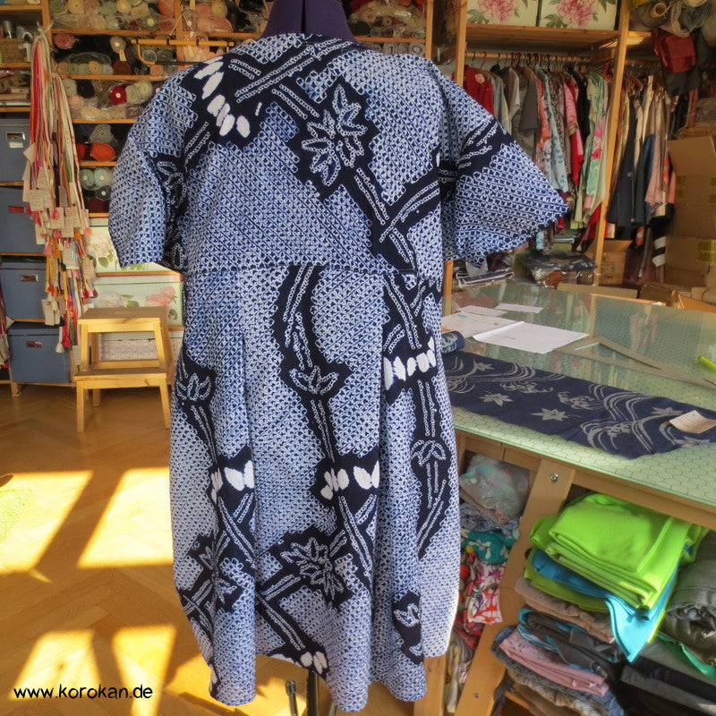 Arimatsu Shibori Kimono Baumwolle Zero Waste Kosode Sommerkleid
