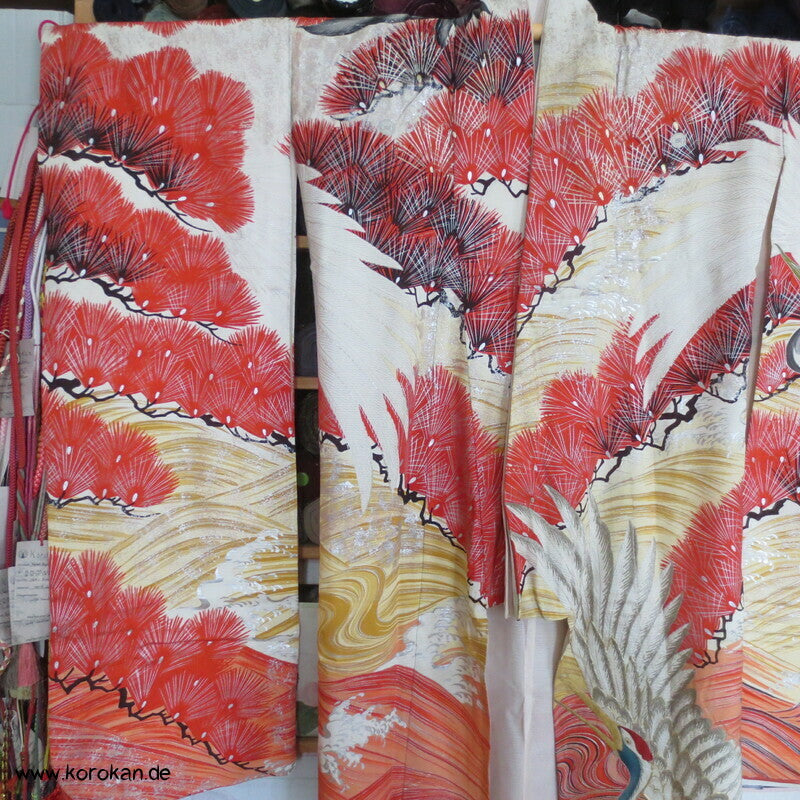 Furisode Kimono Sommer Rho Seide, riesige Kraniche vor Wellen und Kiefern